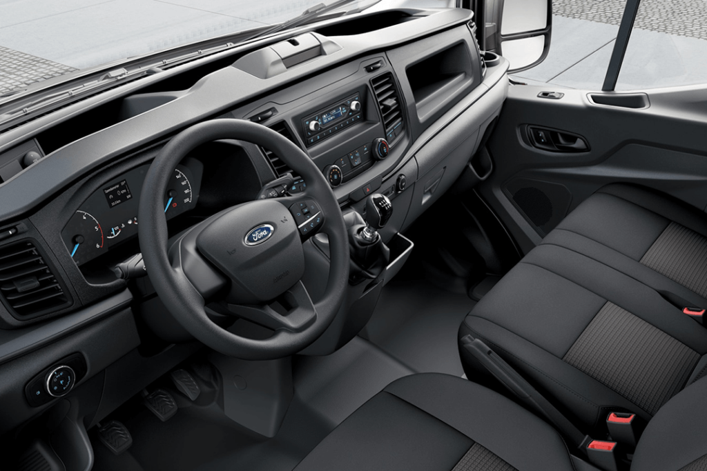 Ford-Transit-350L2-Instrumentpanel